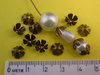 25 Perlenkappen Blütenblätter vintage kupfer oder bronze