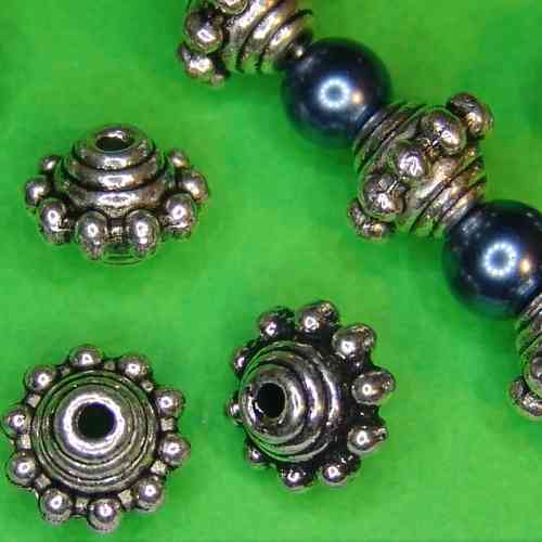 10 Kreisel mit Kügelchen Metallperlen