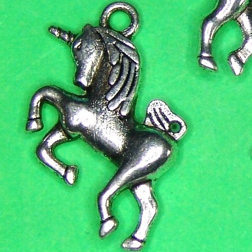 Einhorn - Unicorn Pferd mit Horn Metallanhänger Zwischenstück