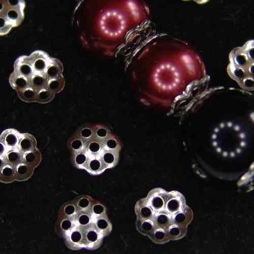 10 filigrane Perlenkappen Blume 6mm stahl rostfrei