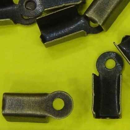 40 Endkappen z. Klemmen mittel 8x4mm bronzefarben