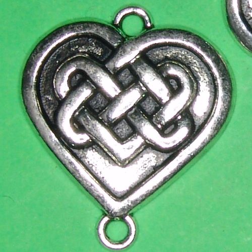 Herz mit keltischem Knoten Zwischenstück Metallanhänger